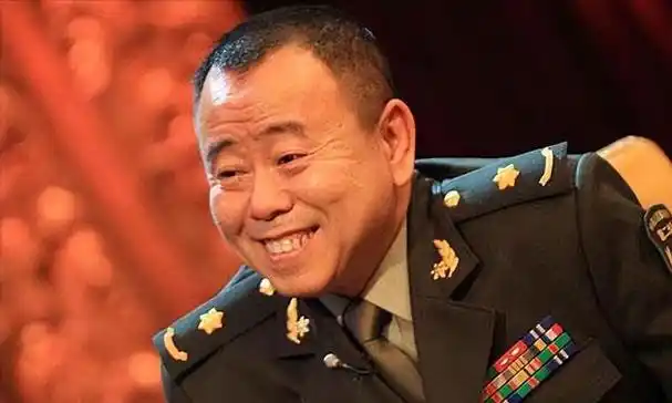 杜旭东公开道歉作为大校军衔的国家一级演员如此糊涂实不应该