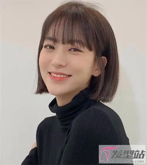 一刀切波波头短发干净利落又瘦脸