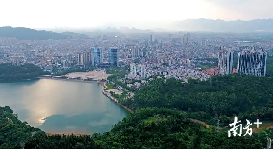 国庆特别报道阳春市奋力打造大湾区宜居宜业宜游卫星城