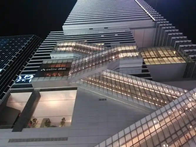 香港铜锣湾希慎广场(hysan place at lee gardens)