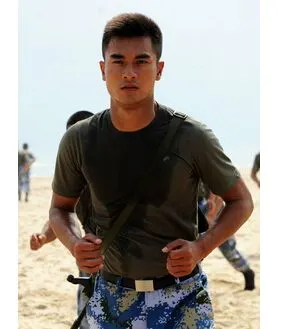 五款军人毛刺发型图片 打造帅气英武气质(4)_发型式样_西子美发网