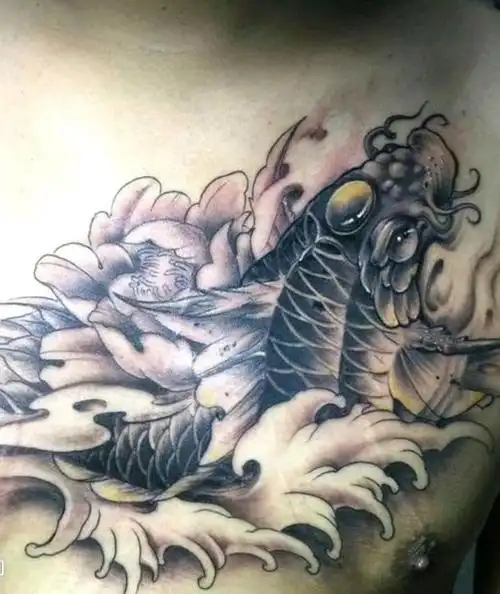胸前鲤鱼_纹身图案手稿图片_艺青的纹身作品集