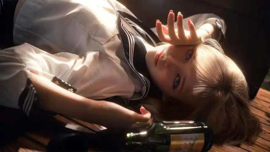 动漫伤感女孩的侧脸壁纸