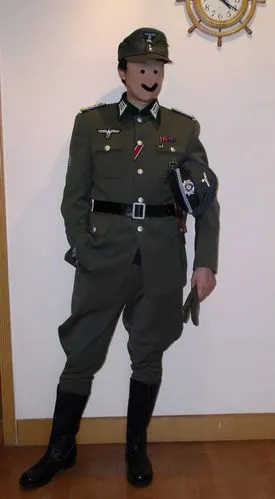 本站接受定制国防军军官常服
