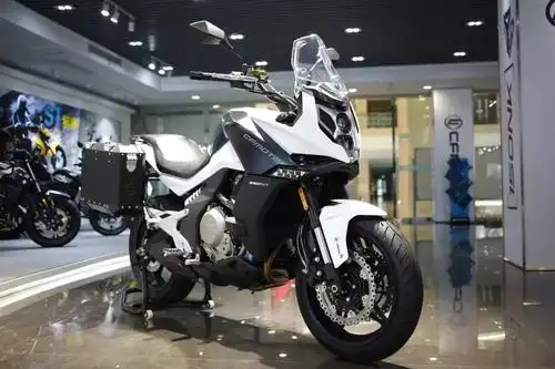 新年第一车春风650mt量产版有惊喜