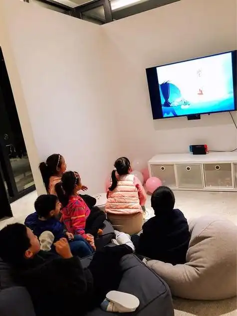 娃到底能不能看电视?国外教育专家告诉我们答案,家长赶紧看看