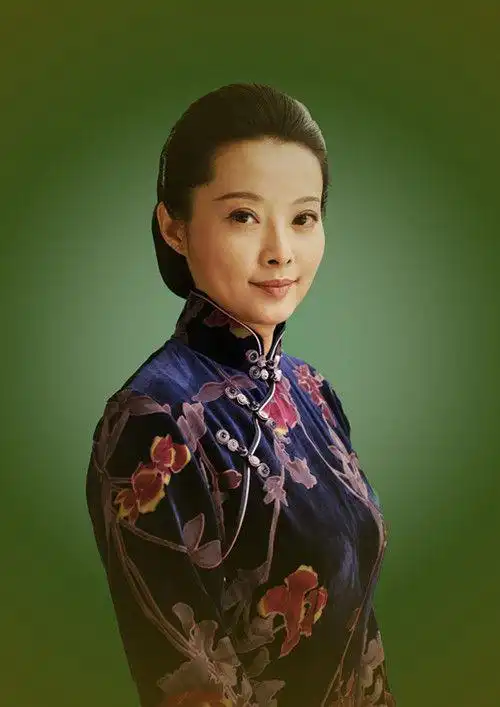 有人问袁立和张国立的传闻,袁立的回应让人忍俊不禁