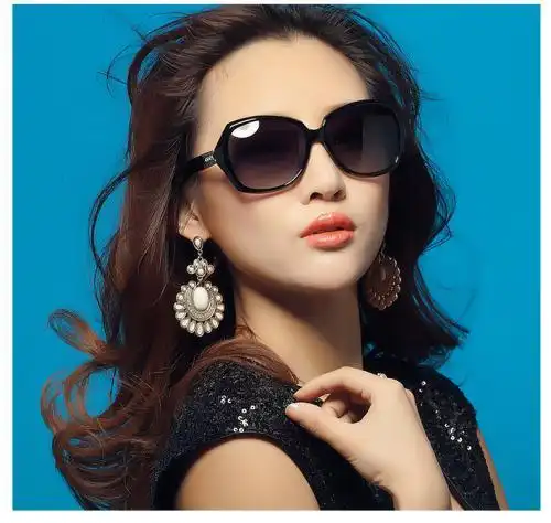 欧美墨镜女生头像