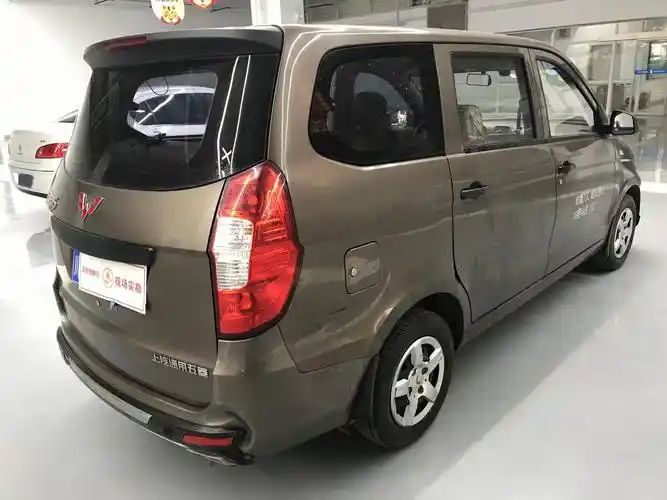 精品车 16年五菱宏光面包车手续齐全可过户 资产处置(成都) - 资产