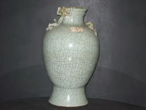 编 码: tcgda-0000109 类 别: 陶瓷 年 代: 商 店: 广东省文物总店