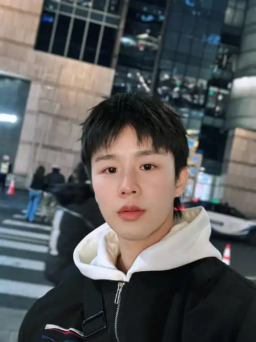 徐浩白鹤主题生日音乐会