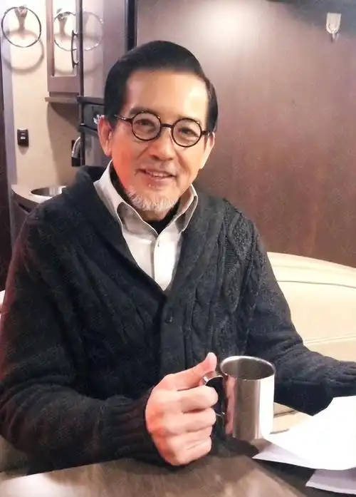 秦汉:不是不挽留林青霞,而是苦苦下跪后,她也不为所动 秦汉不原谅