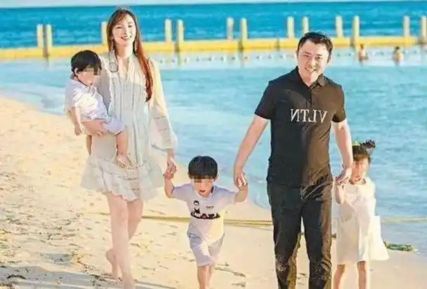 男友纪晓波被审判,走洗米华老路|纪晓波|吴佩慈_新浪新闻