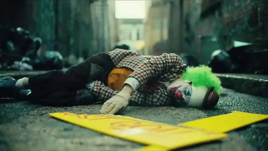 《小丑》,我希望我的死亡,比人生更有价值