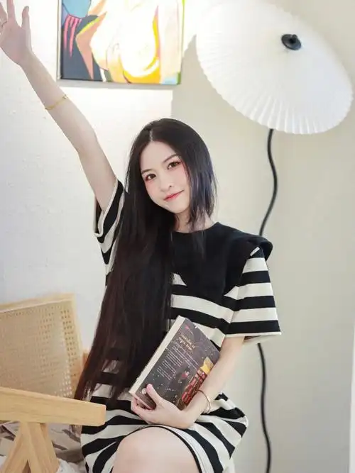 旺旺家的明星产品凤梨味女孩上线