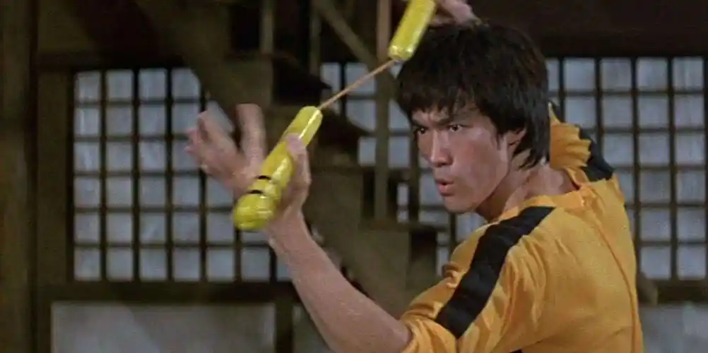 如果成龙跟李小龙对打,到底有没有胜算_肌肉_力量_武术