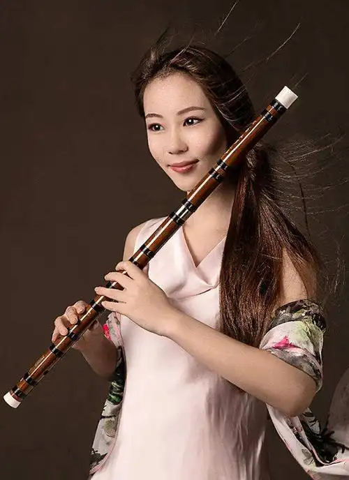 中国著名笛子演奏美女有哪些