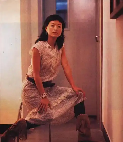 回顾港台歌手夫妻:许冠杰与混血妻子幸福一生,陈奕迅是宠妻狂魔