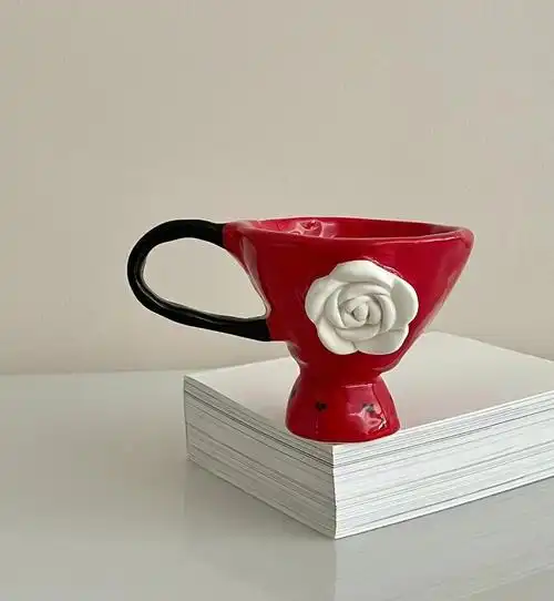 怎么这么可爱的小杯子  手工陶艺制作的精髓在于独一无二!