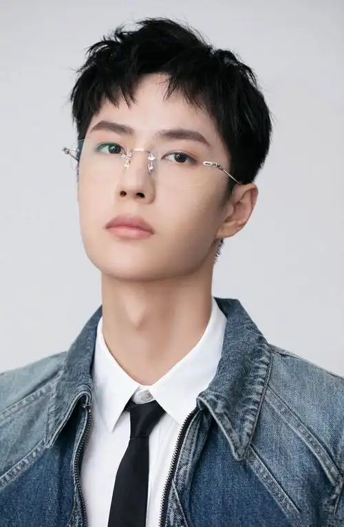 明星同款近视眼镜9克轻钛无框眼镜架男大脸可配高度数散光成品变色防