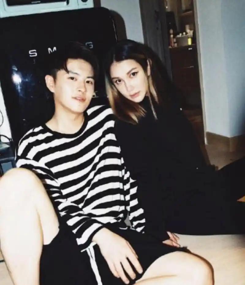 薛之谦前女友李雨桐宣布当妈!