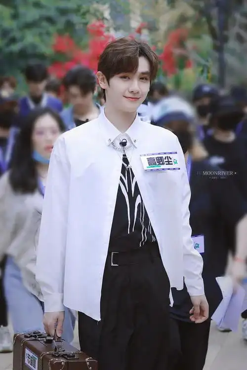 有路好高卿尘的吗