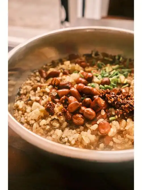 我的私藏酸菜红豆饭吉食小吃