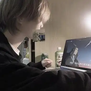 撩妹用的男生头像14岁