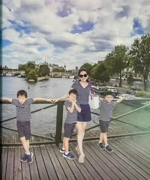 宋家三胞胎大韩民国万岁长大啦