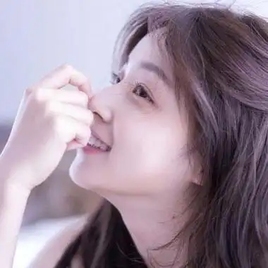 女生头像霸气侧脸