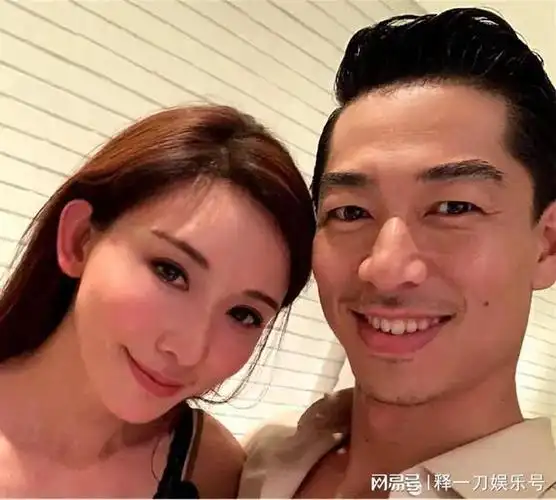 林志玲晒出全家福,2岁儿子个子高,老公称娶她毫无压力|婚姻|结婚|模特