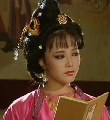 她是最早封神榜中妲己 美胜傅艺伟却遭公安部通缉