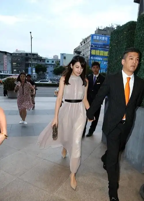 回顾孙志浩:为争抚养权与前妻对簿公堂,再婚后未生下一儿半女