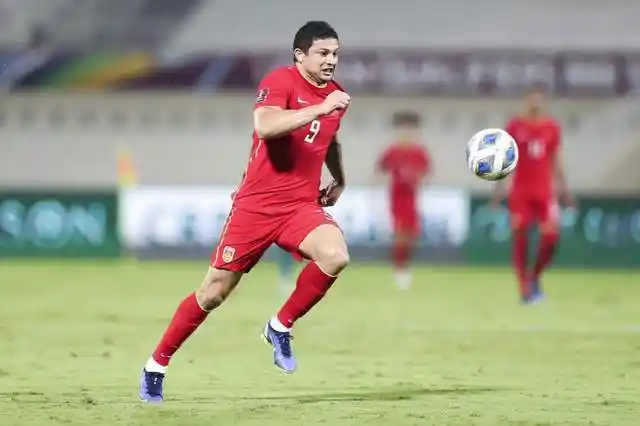 洛国富连续两场发挥出色,下场停赛成最遗憾之处|洛国富|国足|世界杯