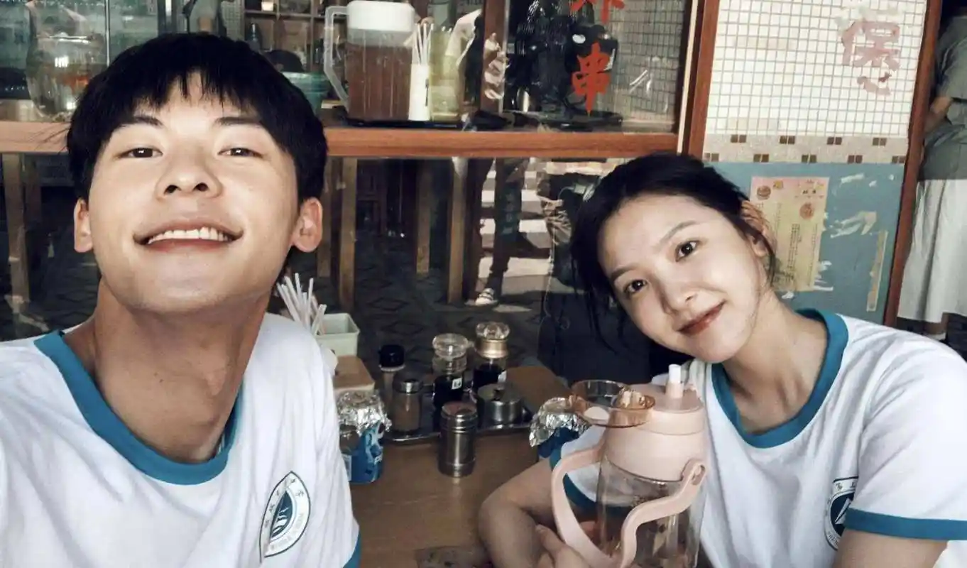 电影《你的婚礼》的结局