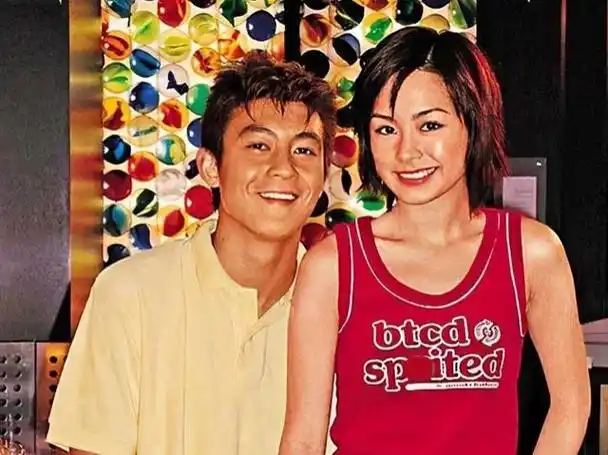 因分手被毁掉的明星(娱圈5对撕破脸的明星)(18)