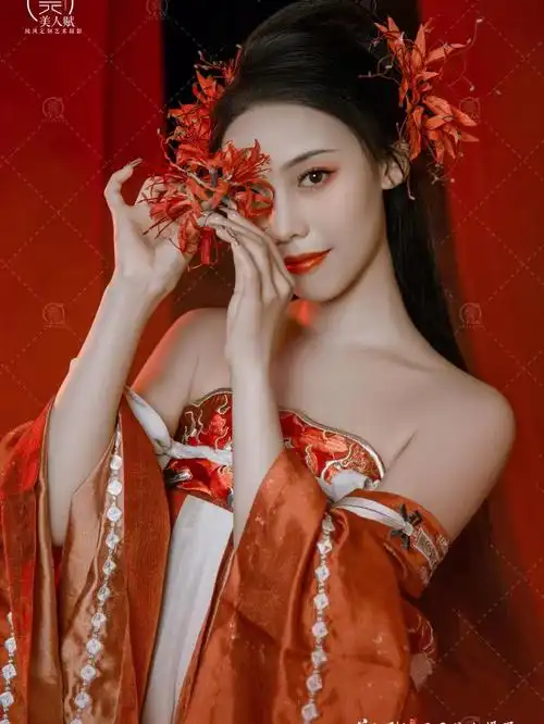 古风写真妩媚迷人的彼岸花写真