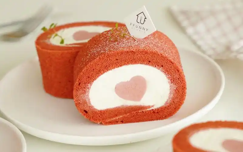 提前送你一颗小心心 红丝绒蛋糕卷卷