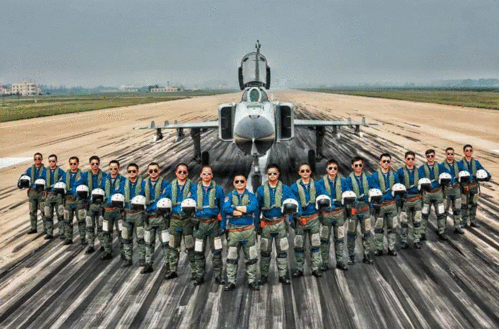 7 镜头中歼8战斗机如此帅气逼人