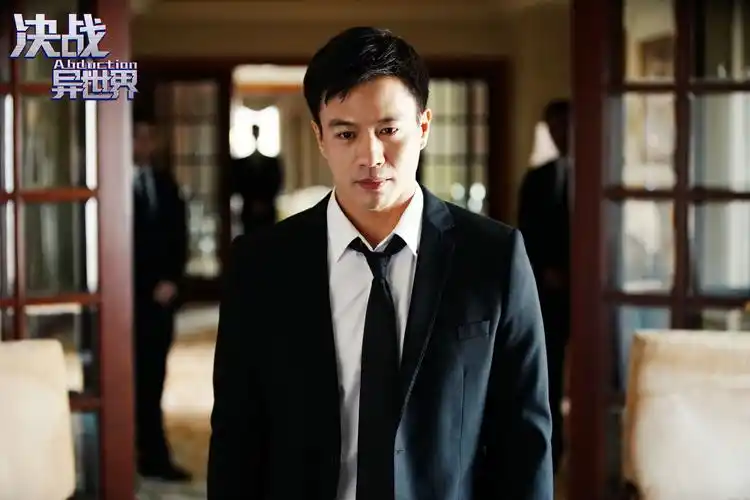 电影《决战异世界》定档4月28日 中国功夫激战外星生物_安志杰