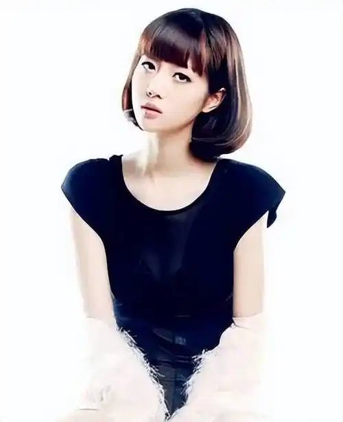 李溪芮深夜怒砸代驾?"内娱腿精"迷惑行为大赏:一手好牌打稀烂