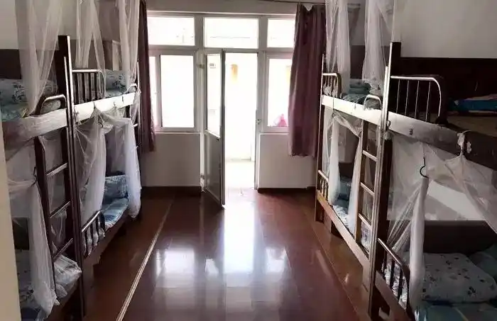 初中部:10个寝室被评为"最美寝室"