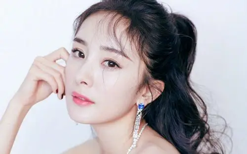 成熟美女杨幂图片-美女壁纸-高清美女图片-第4图-娟娟壁纸