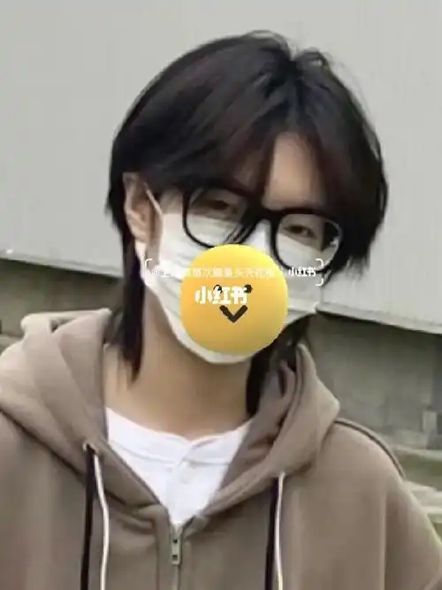 日系高层次少女感短发99鲻鱼头狼尾 上海剪发 整体发型是高层次的