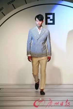 纪焕博中国男人新形象