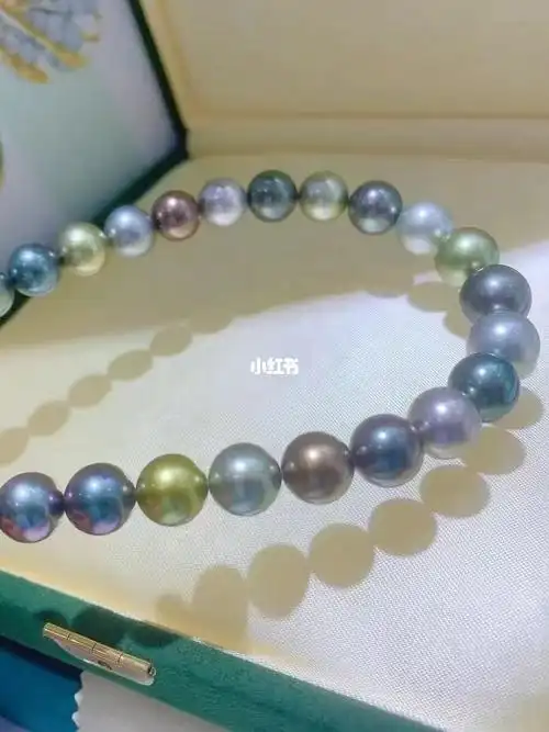 完美无暇黑蝶皇后大溪地黑珍珠项链炫彩之美