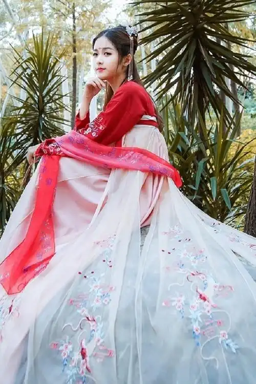 > 改良汉服小清新