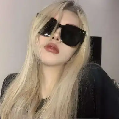 苏沫 甜酷风高清优质女生头像_微信头像_我要个性网