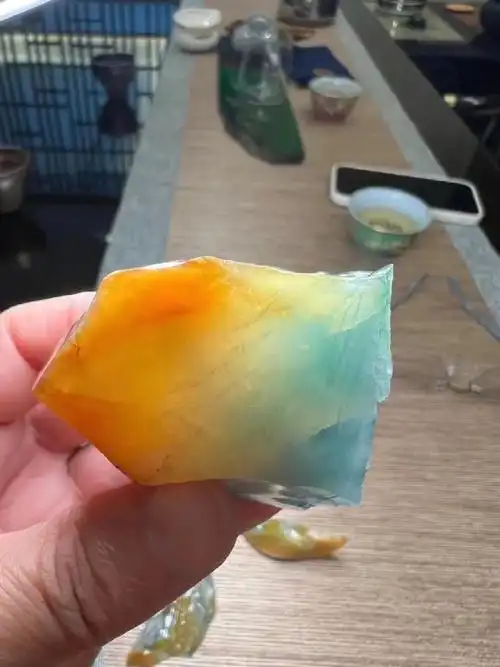 一块石头,能长的这么好看#翡翠  #朝阳翠语工作室   #极简  #珠宝