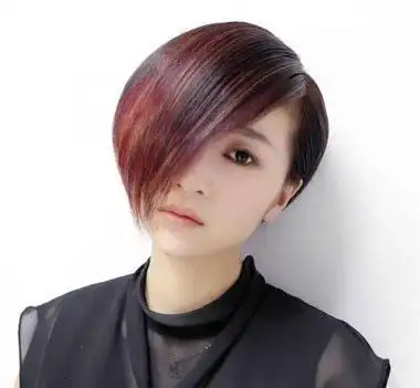 最新的沙宣短发女士沙宣短发